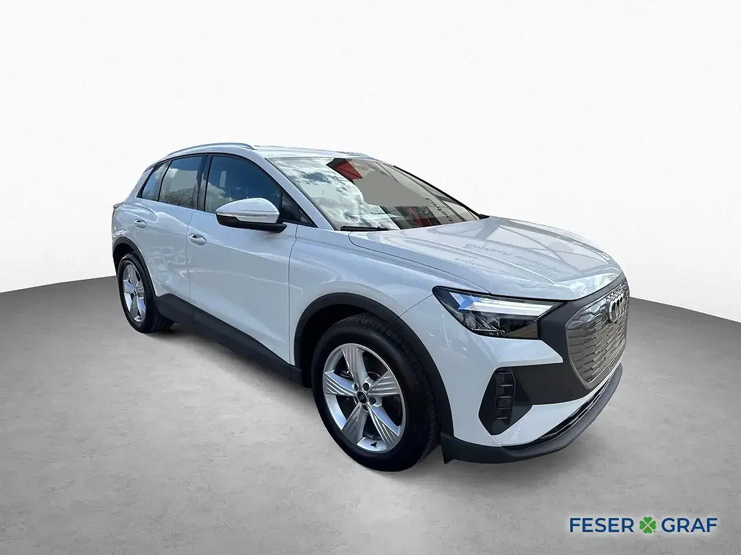 Audi Q4 e-tron 35 - Thumbnail 3