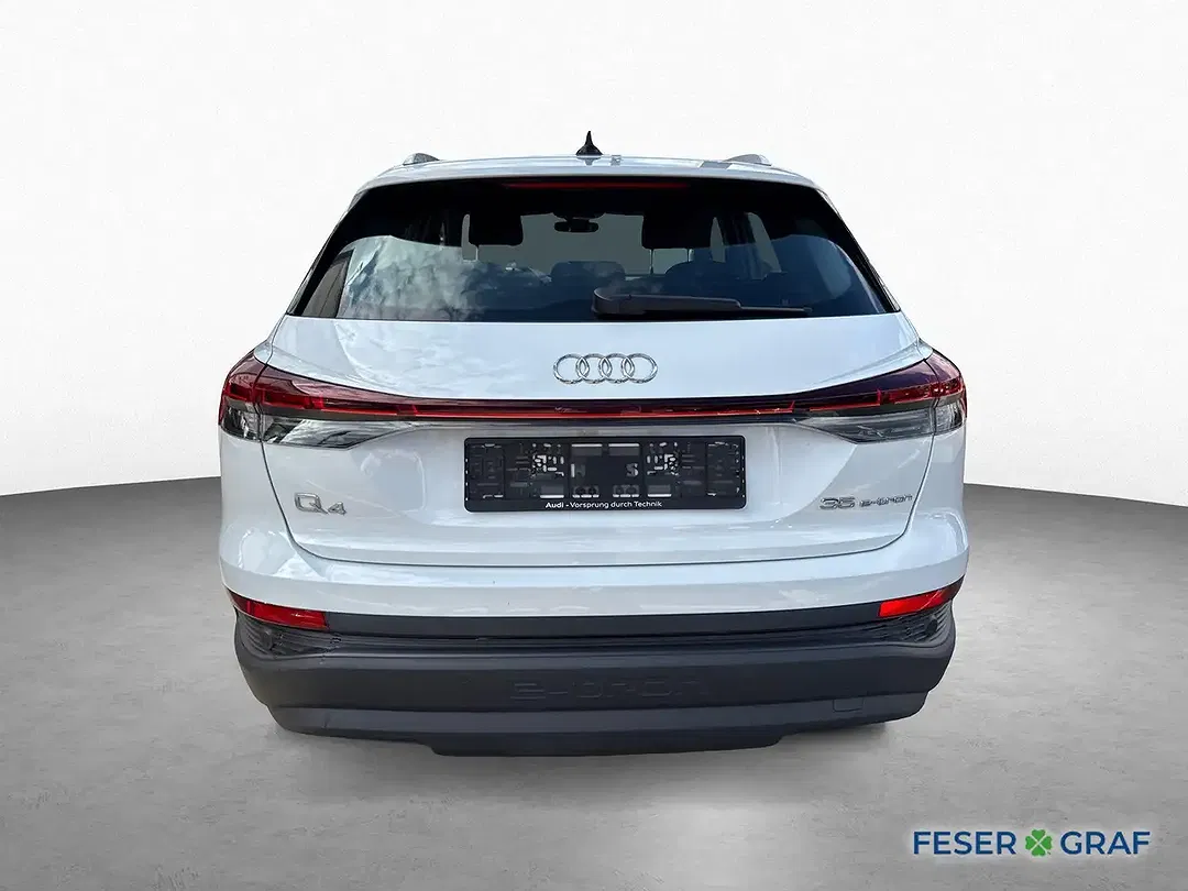 Audi Q4 e-tron 35 - Thumbnail 6