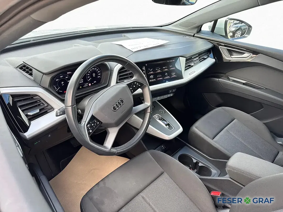 Audi Q4 e-tron 35 - Thumbnail 8