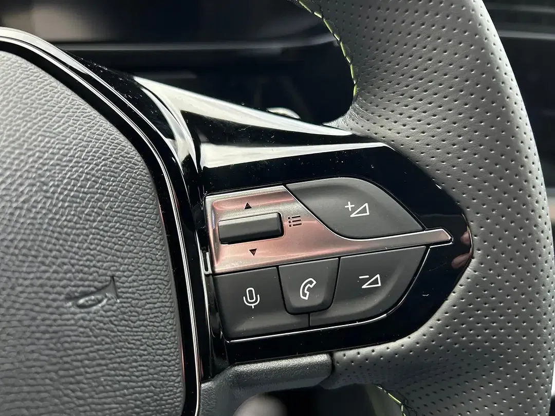 Peugeot 308 145 Hybrid GT - foto 15