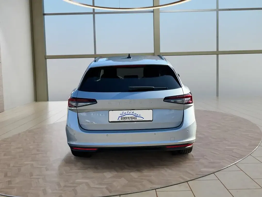 Skoda Superb 2.0 TDI DSG Combi - Thumbnail 4