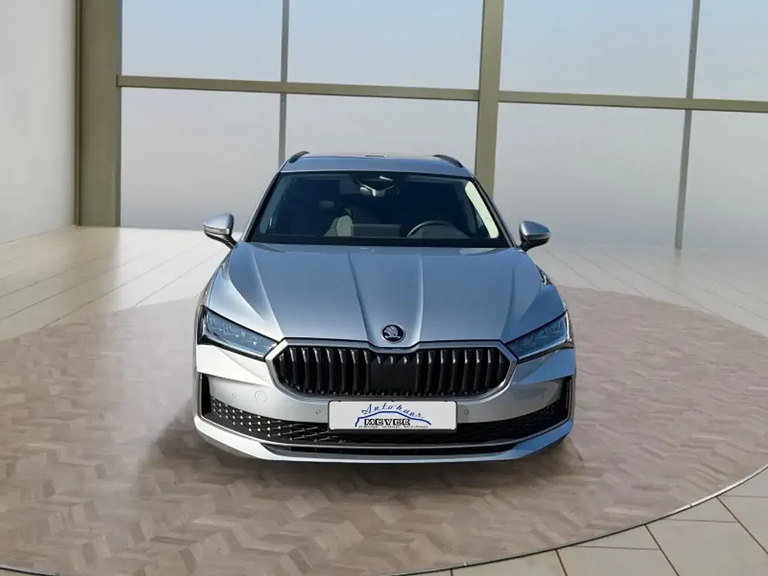 Skoda Superb 2.0 TDI DSG Combi - Thumbnail 8