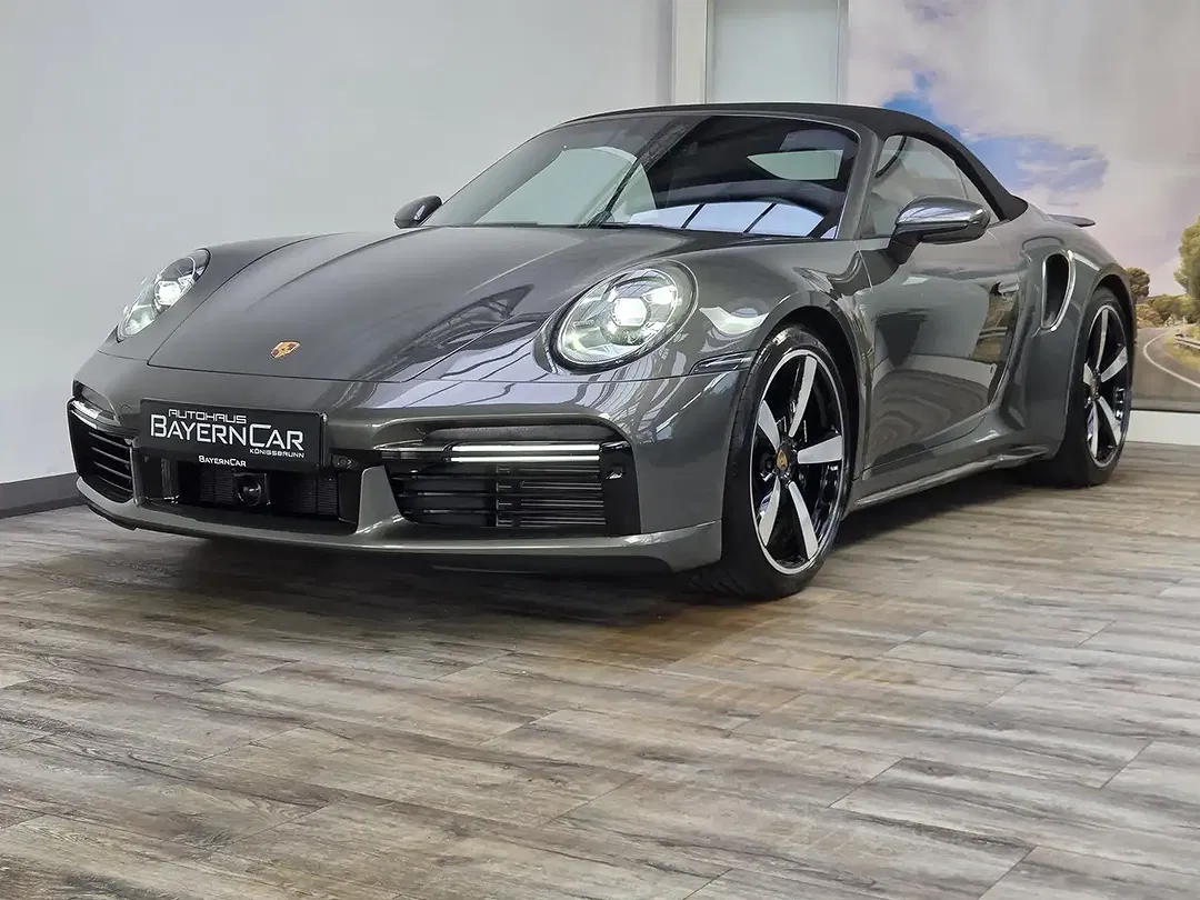 Porsche 992 Turbo Cabriolet - Thumbnail 7