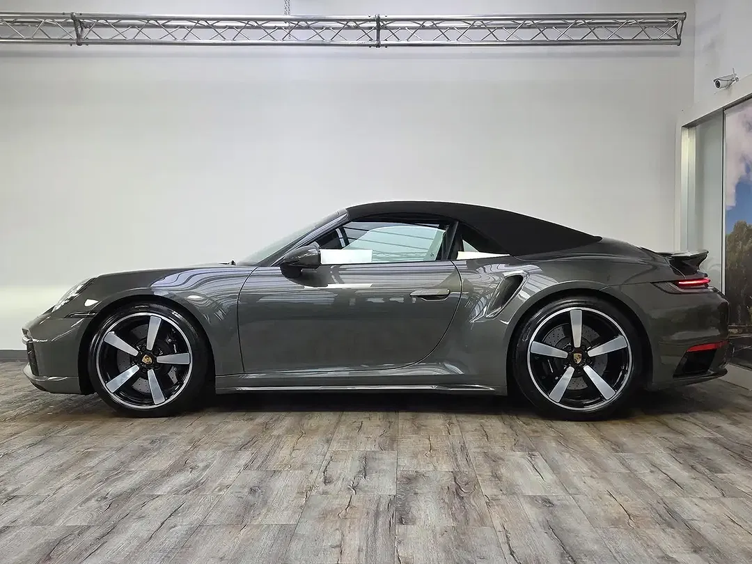 Porsche 992 Turbo Cabriolet - Thumbnail 9