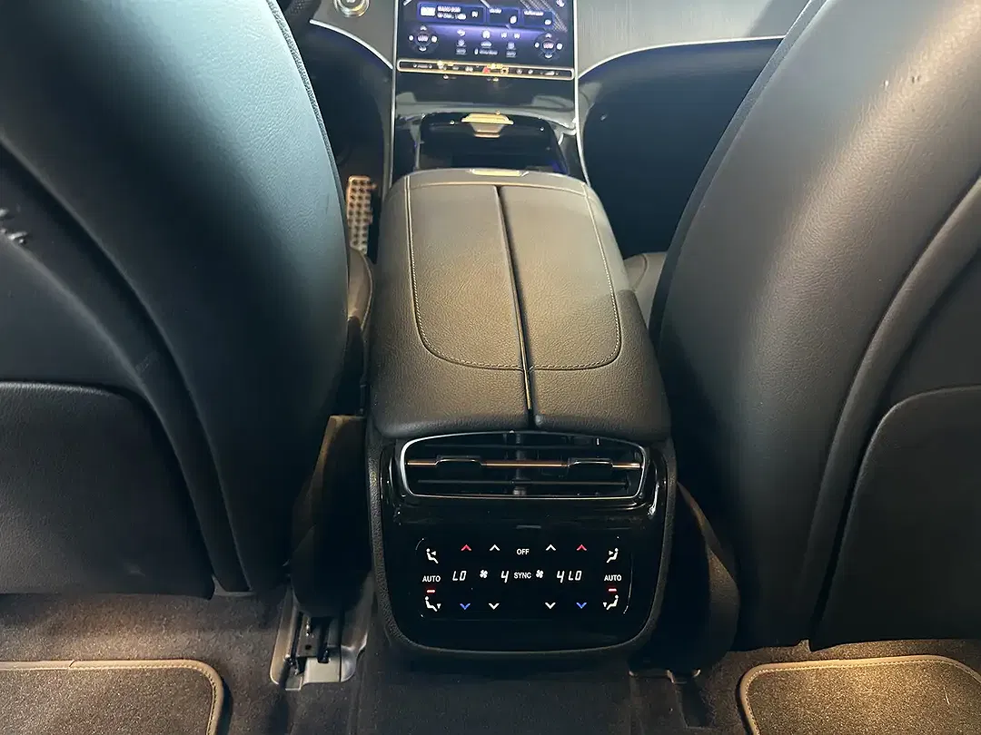 Mercedes-Benz EQE 350 AMG - Thumbnail 22