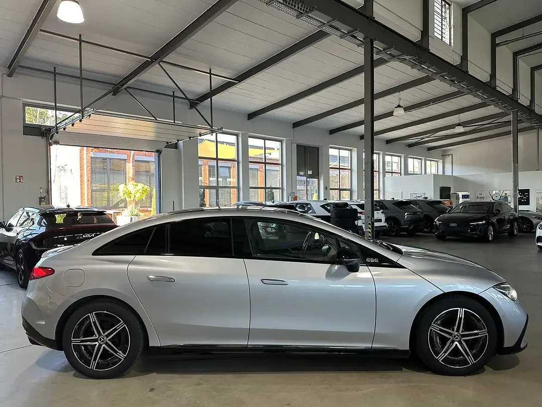 Mercedes-Benz EQE 350 AMG - Thumbnail 5
