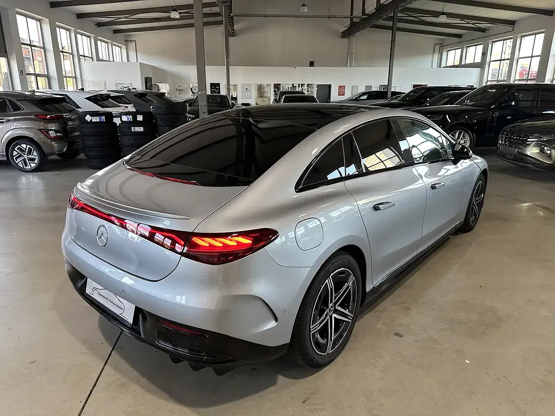 Mercedes-Benz EQE 350 AMG - Thumbnail 6