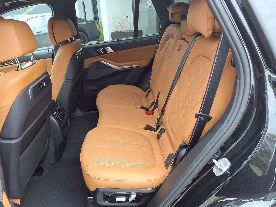 BMW X5 M Pro - Thumbnail 8