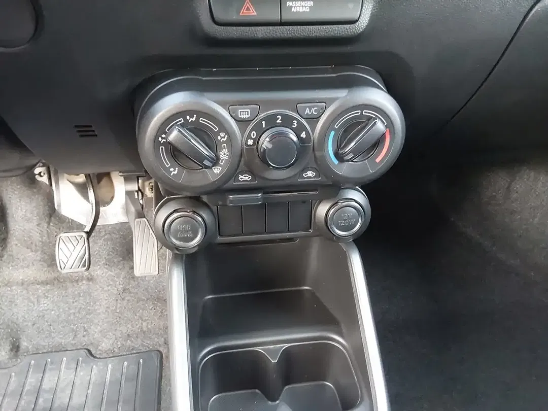 Suzuki Ignis MHEV Hybrid 1.2 Comfort - Thumbnail 19