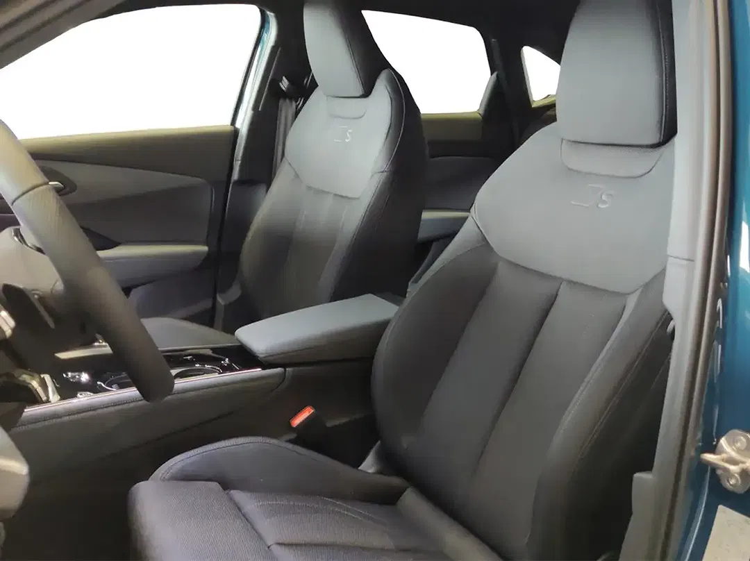 Audi Q3 S tronic Sportback S line - Thumbnail 9