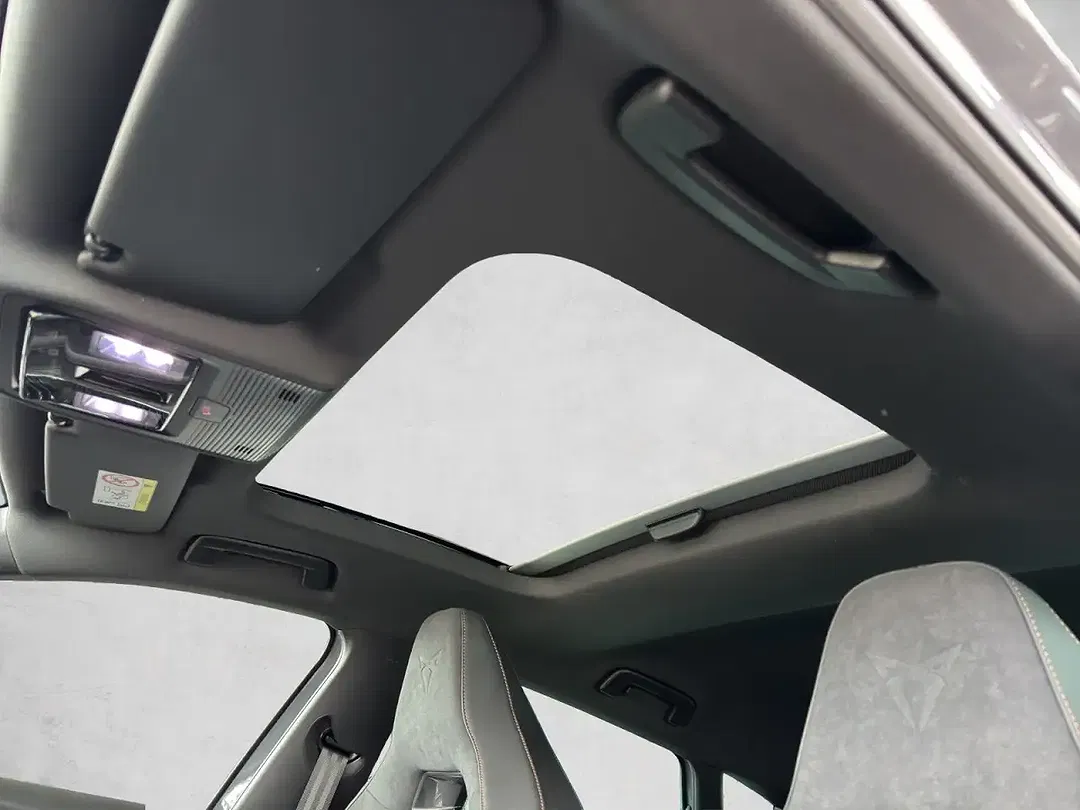 CUPRA Leon 2.0 TSI VZ Matrix LED - Thumbnail 4