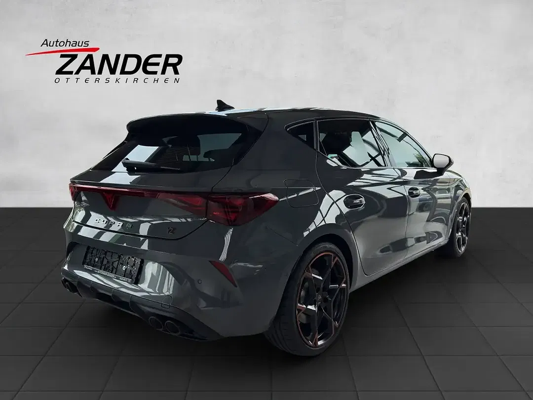 CUPRA Leon 2.0 TSI VZ Matrix LED - Thumbnail 6