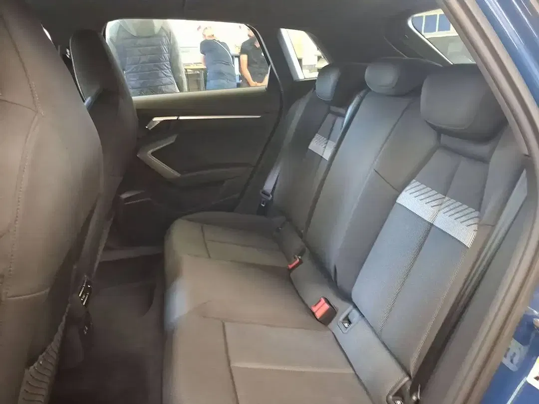 Audi A3 35 TFSI Sportback S line - Thumbnail 6