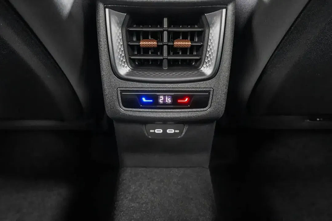 CUPRA Terramar 1.5 eTSI DSG - Thumbnail 18