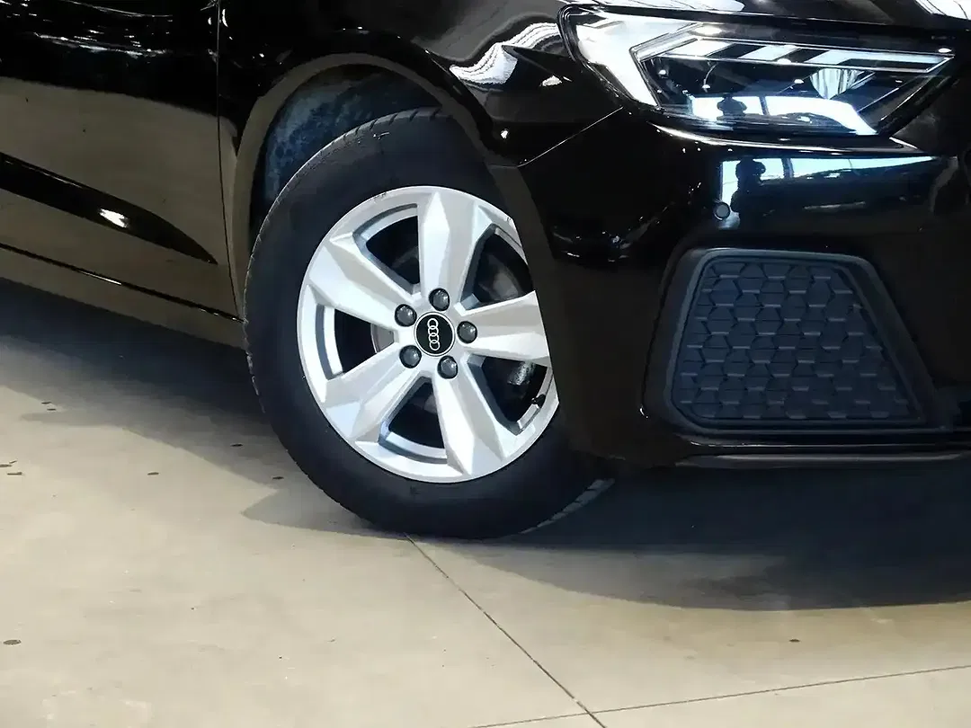Audi A1 Sportback - Thumbnail 5