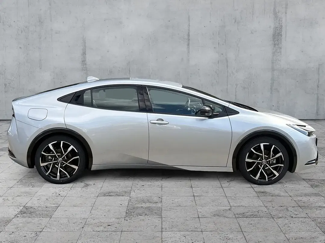 Toyota Prius Hybrid Executive - Thumbnail 7