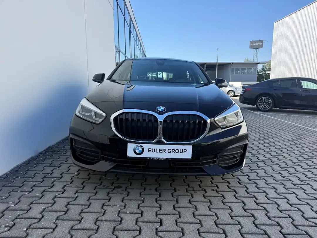 BMW 118 - Thumbnail 2