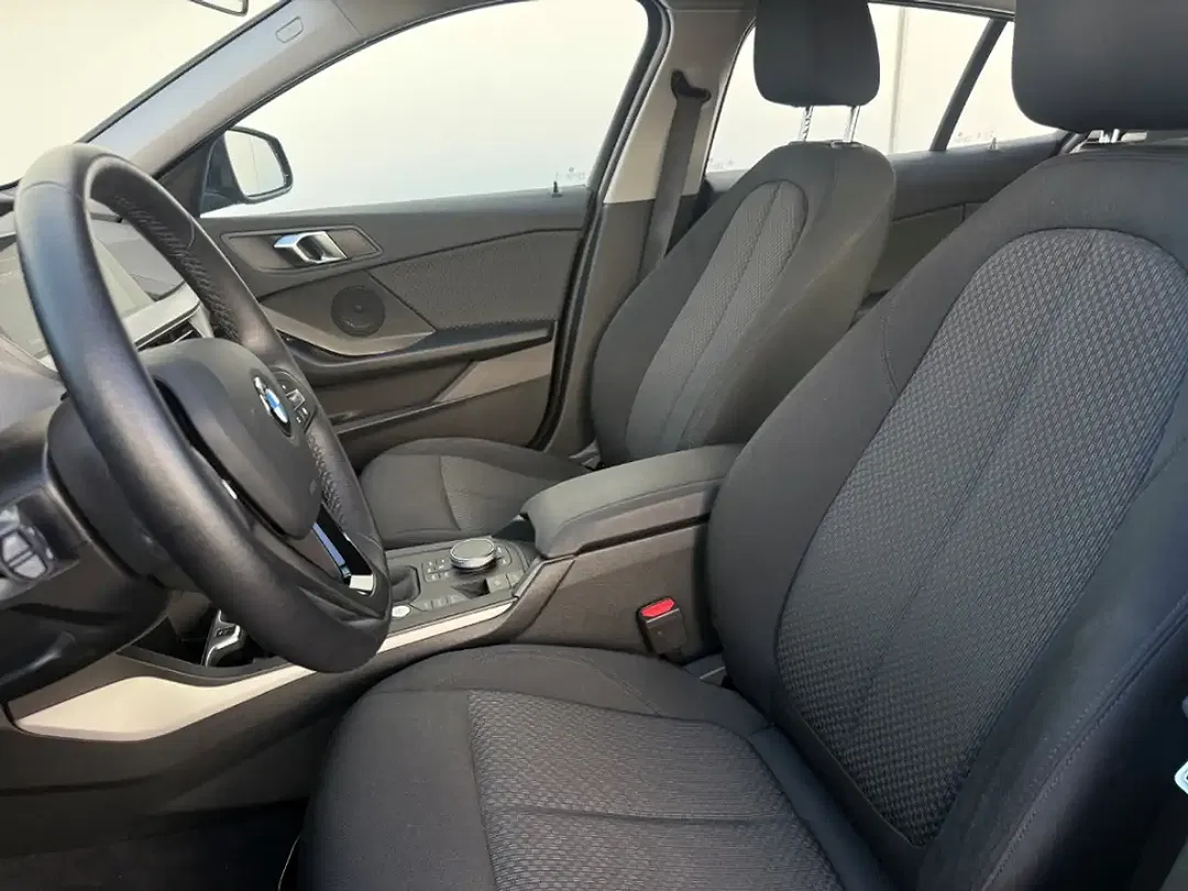 BMW 118 - Thumbnail 8