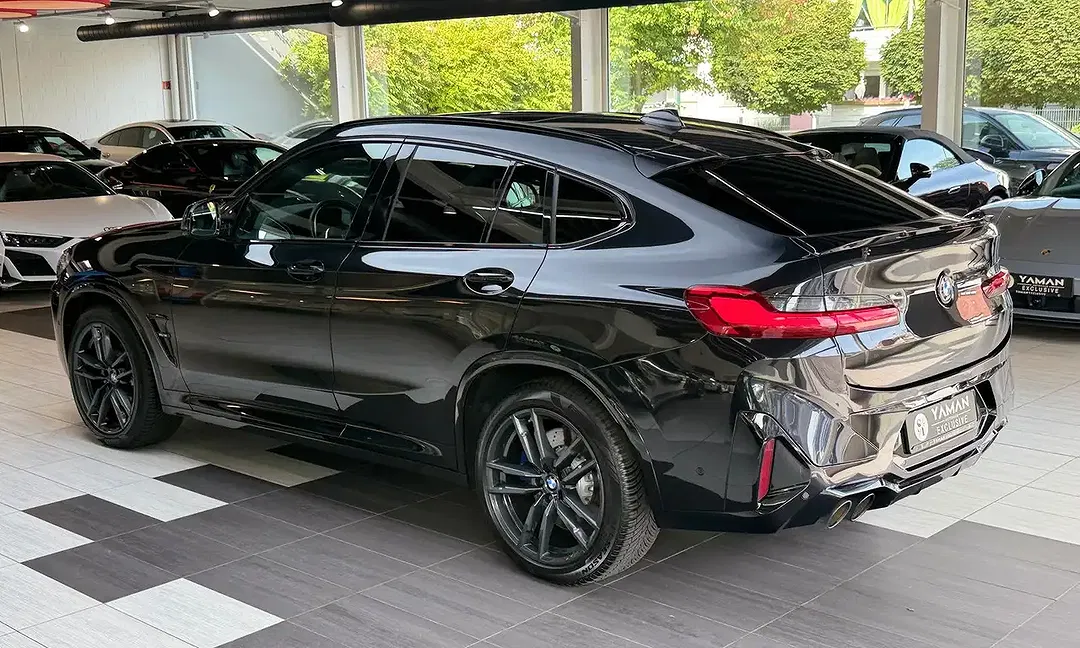 BMW X4 M xDrive Competition - Thumbnail 10
