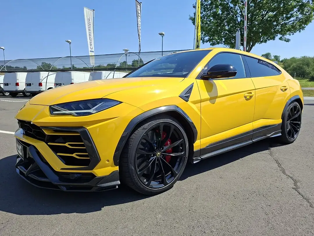 Lamborghini Urus AWD - Thumbnail 5