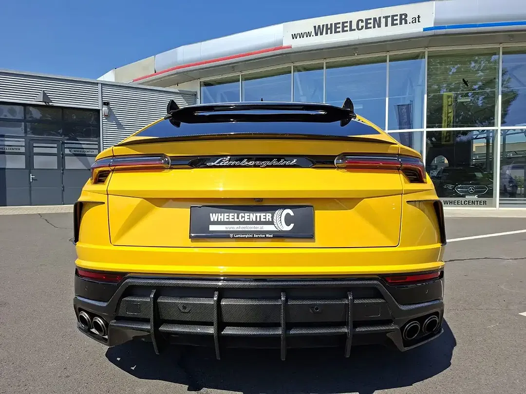 Lamborghini Urus AWD - Thumbnail 8