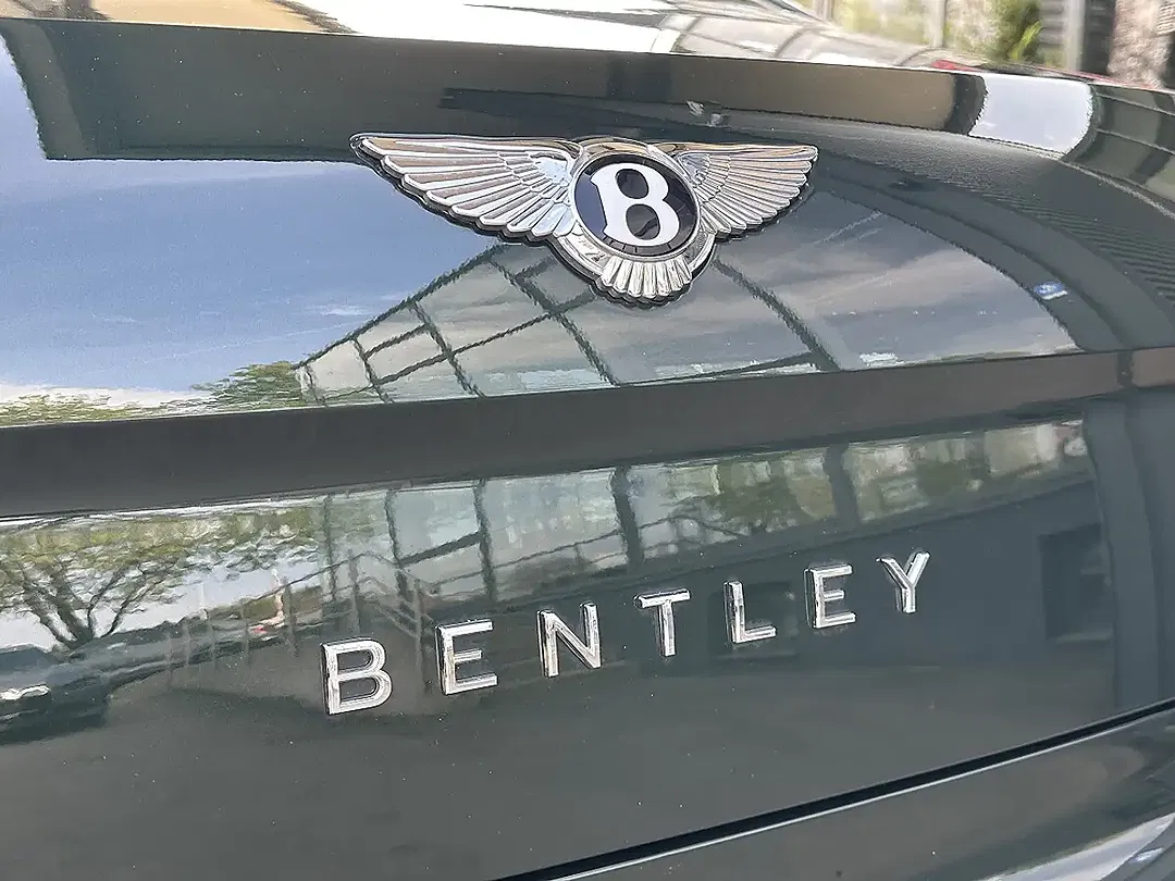 Bentley Flying Spur - Thumbnail 10