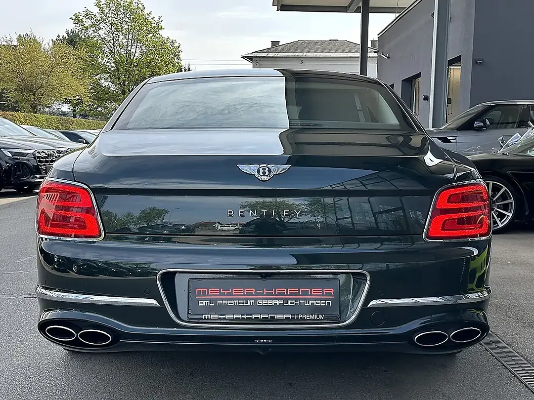 Bentley Flying Spur - Thumbnail 9