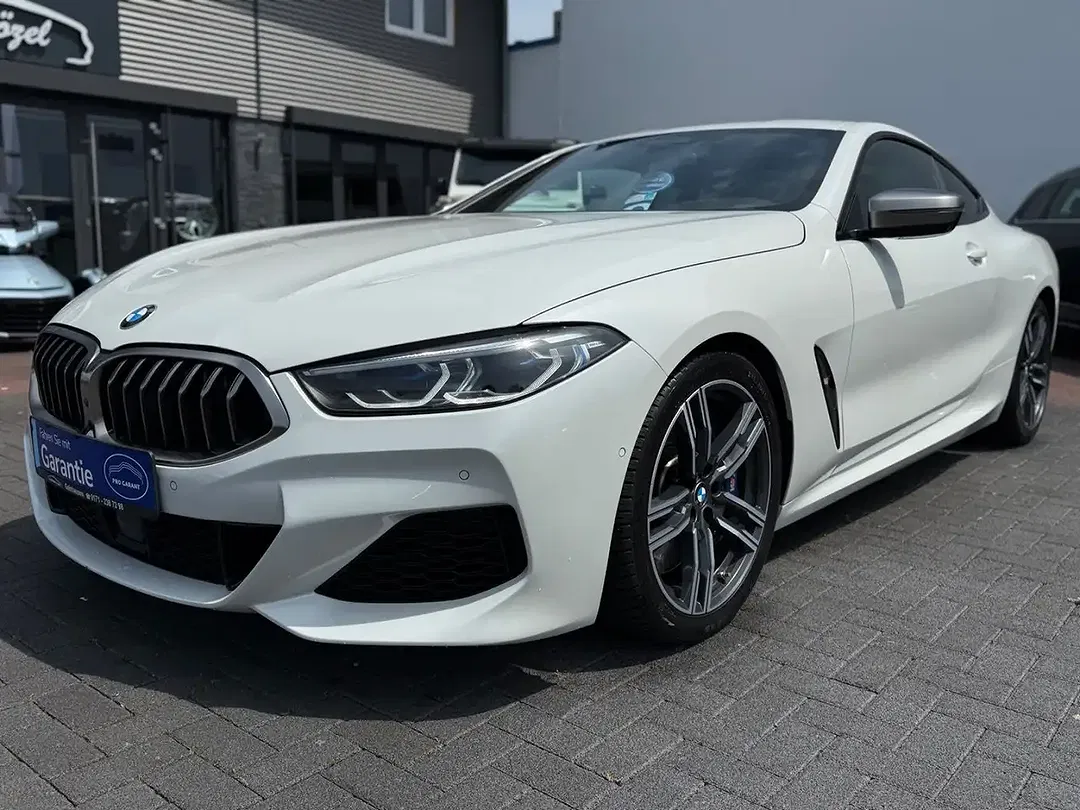 BMW M850 xDrive Coupe - foto 1