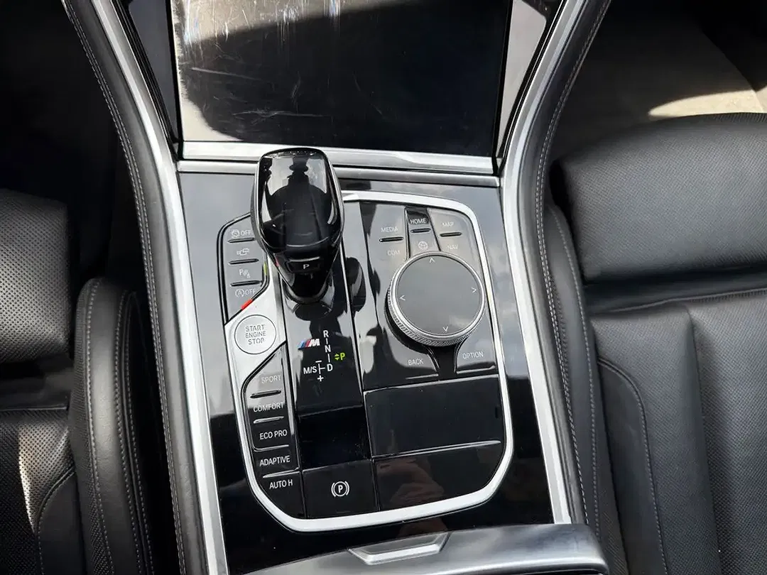 BMW M850 xDrive Coupe - foto 15