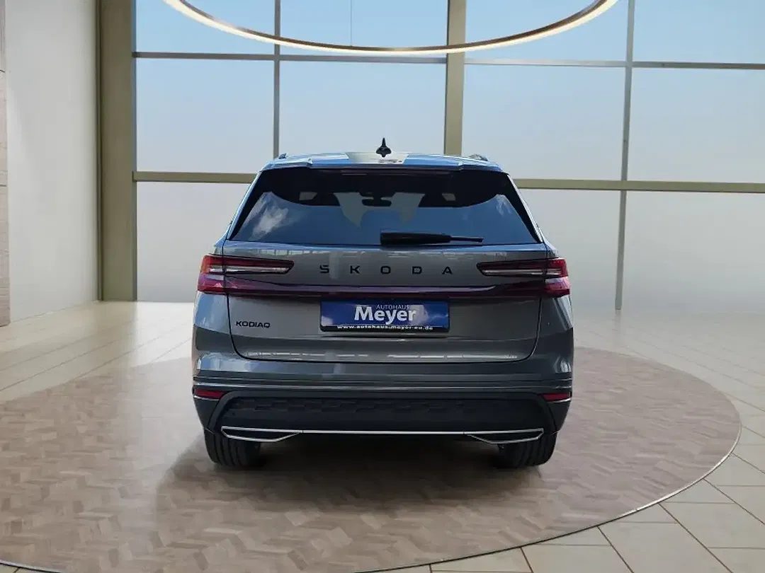 Skoda Kodiaq 2.0 TDI Sportline - Thumbnail 4