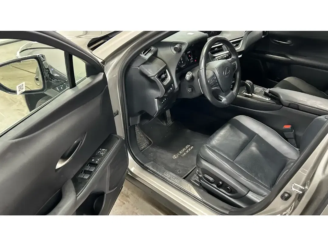 Lexus UX 300e Luxury - Thumbnail 5
