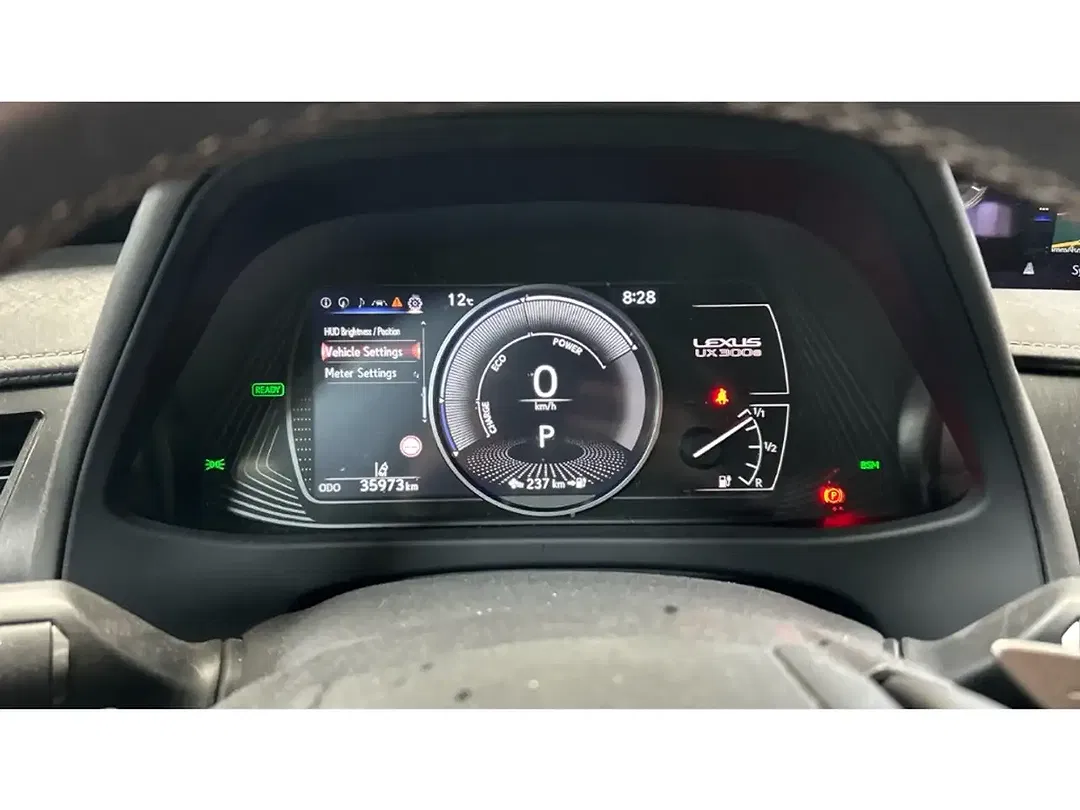 Lexus UX 300e Luxury - Thumbnail 7