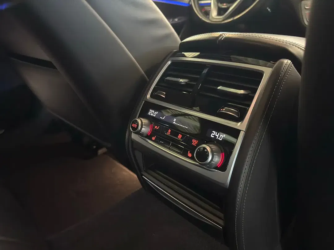 BMW 730 xDrive - foto 8