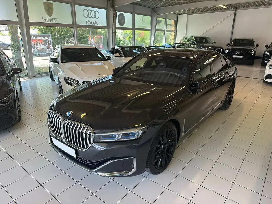 BMW 730 xDrive - foto 2