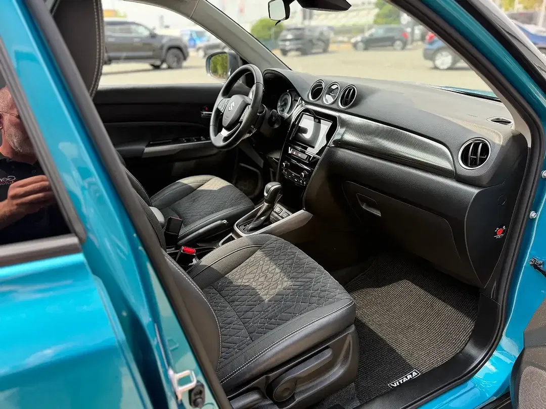 Suzuki Vitara 1.5 AGS Comfort+ - Thumbnail 11