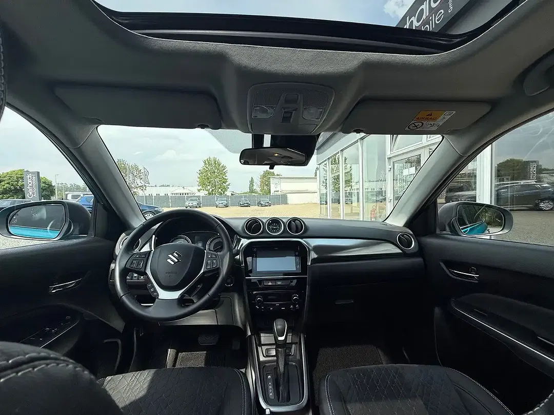 Suzuki Vitara 1.5 AGS Comfort+ - foto 12