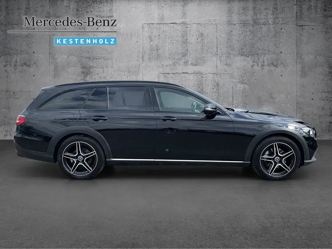 Mercedes-Benz E 220 4MATIC All-Terrain - Thumbnail 4