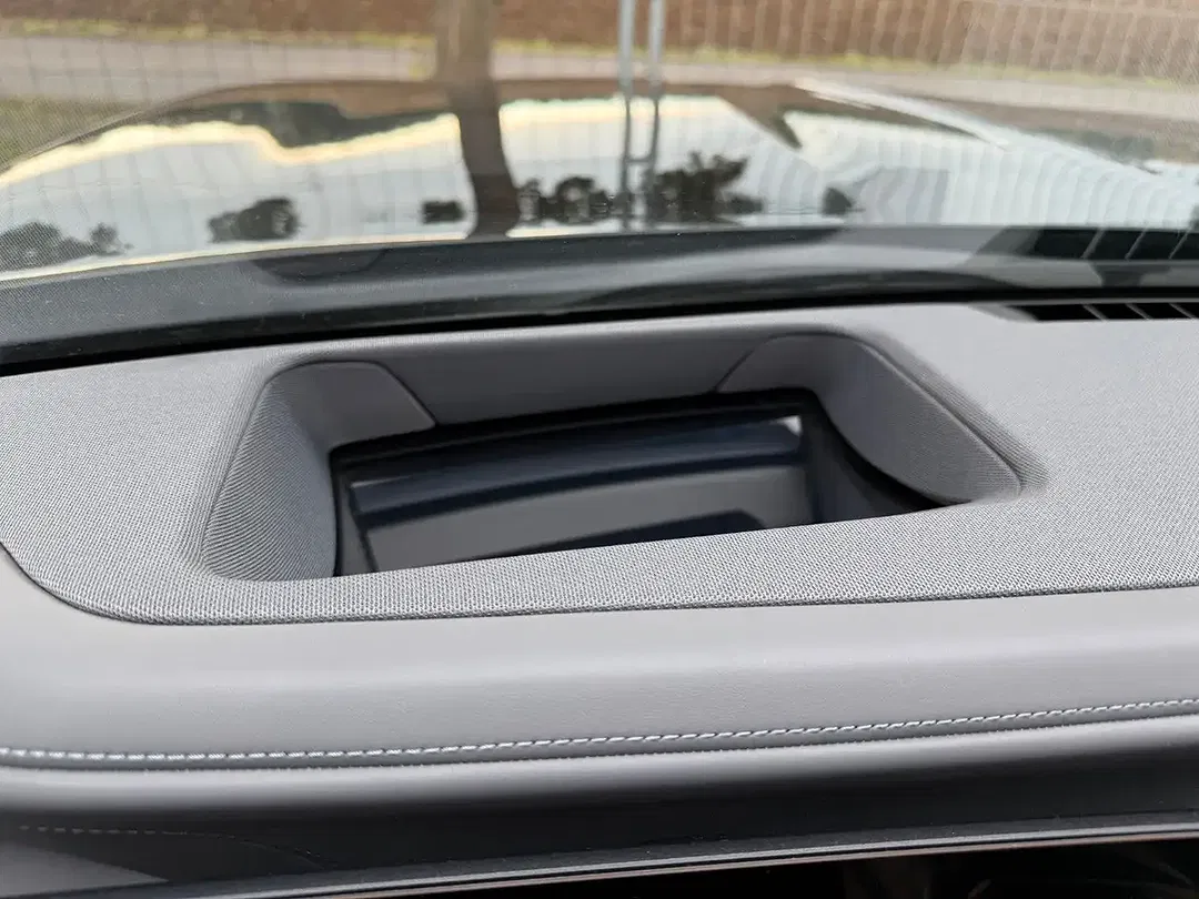 BMW 750 xDrive Lounge - Thumbnail 11