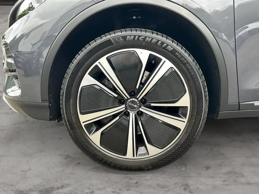 BYD Tang - Thumbnail 10