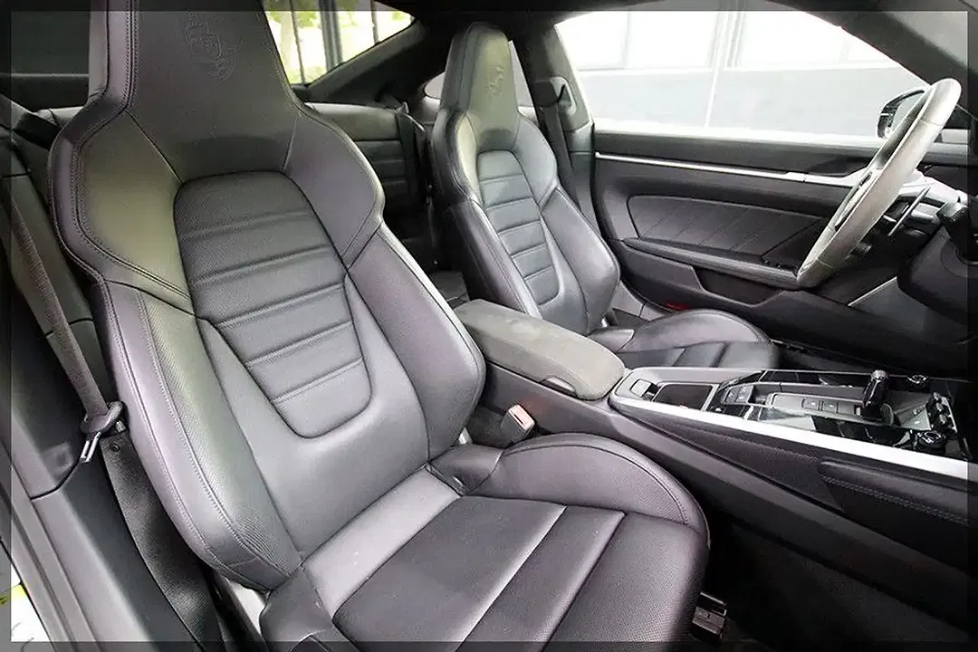 Porsche 911 Turbo - Thumbnail 13
