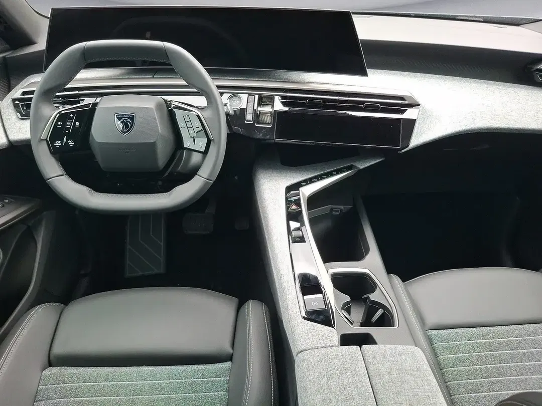 Peugeot 5008 145 e-DSC6 - Thumbnail 8
