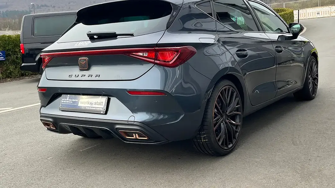 CUPRA Leon PHEV VZ - Thumbnail 10