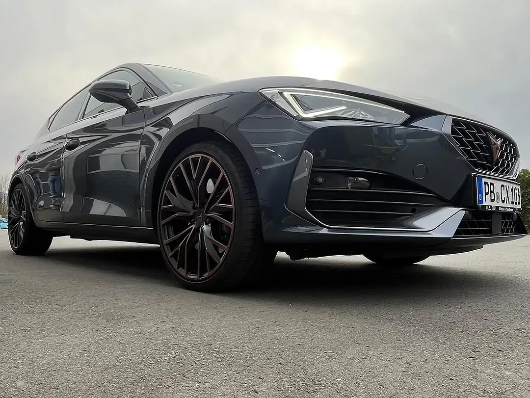 CUPRA Leon PHEV VZ - Thumbnail 13