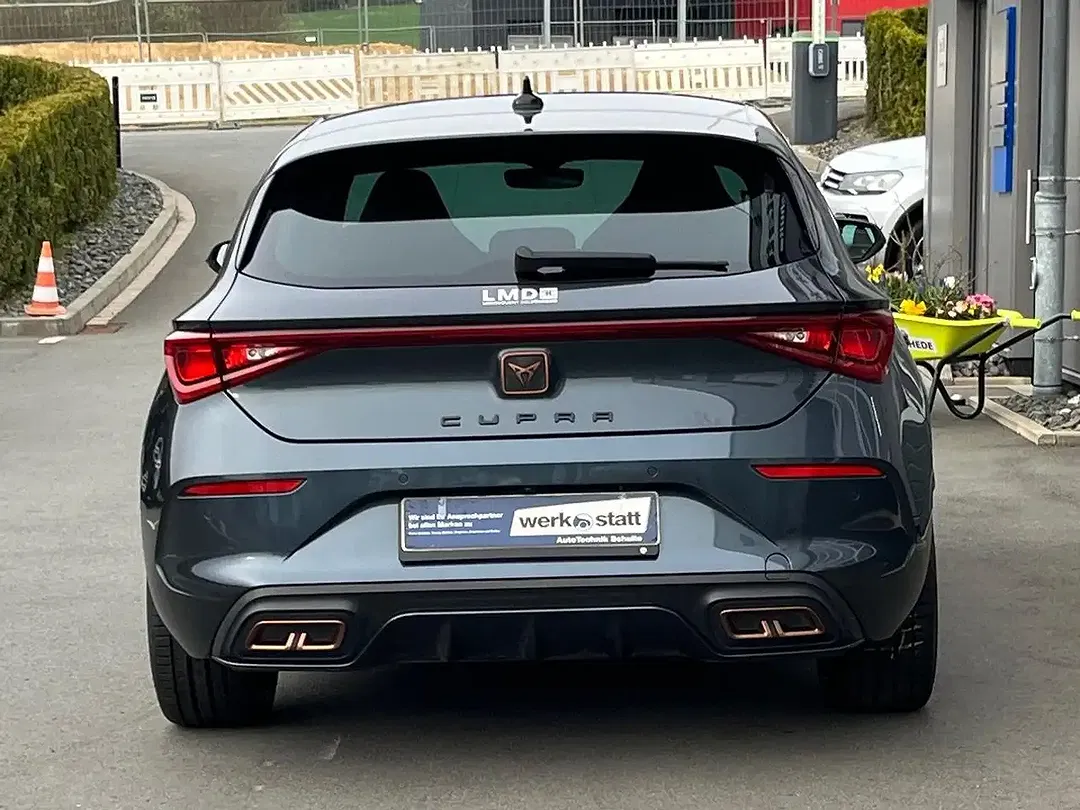CUPRA Leon PHEV VZ - Thumbnail 6