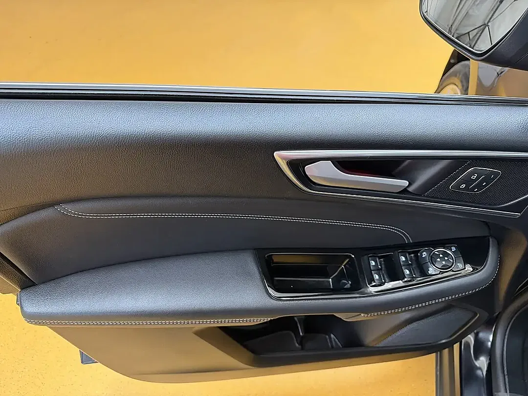 Ford Galaxy 2.0 EcoBlue AUT 4x4 Vignale - Thumbnail 16