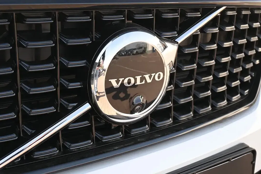 Volvo XC40 B3 Plus Dark - Thumbnail 9