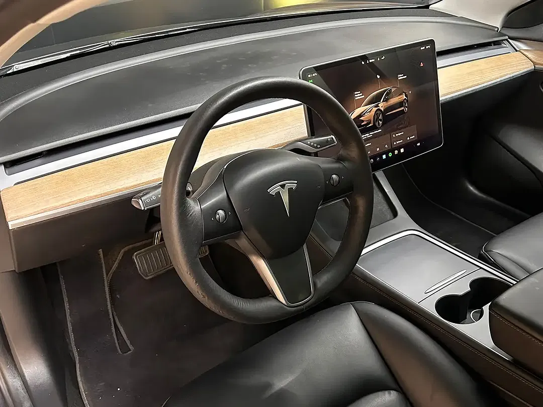 Tesla Model 3 AWD Dual Motor Long Range - Thumbnail 12