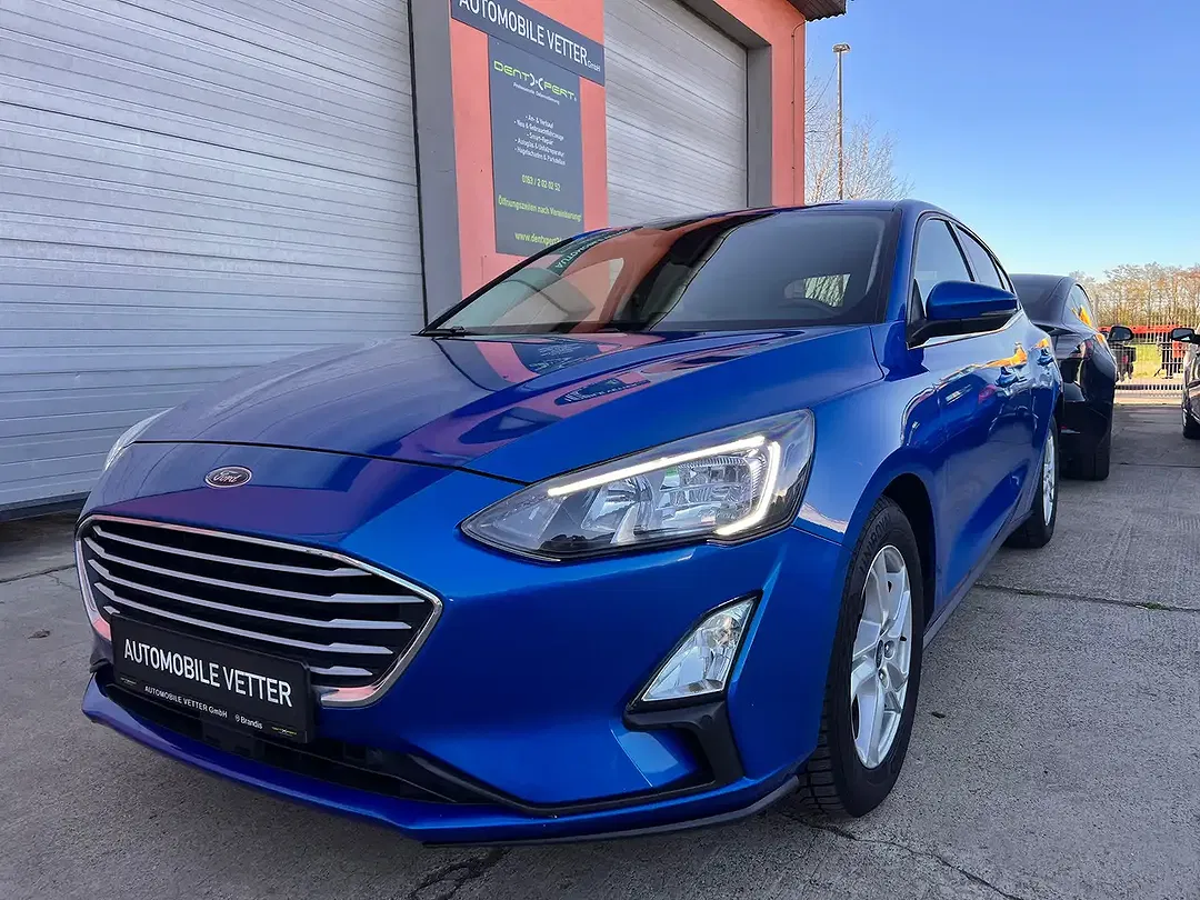 Ford Focus Cool & Connect - foto 1