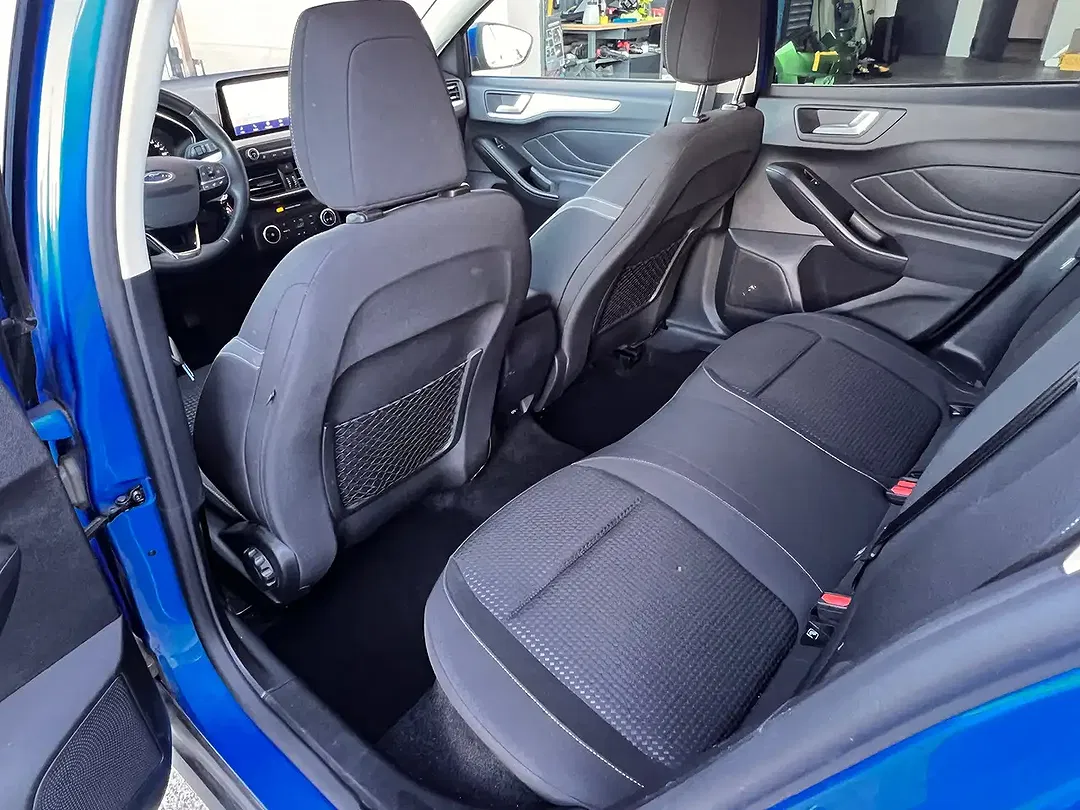 Ford Focus Cool & Connect - Thumbnail 12