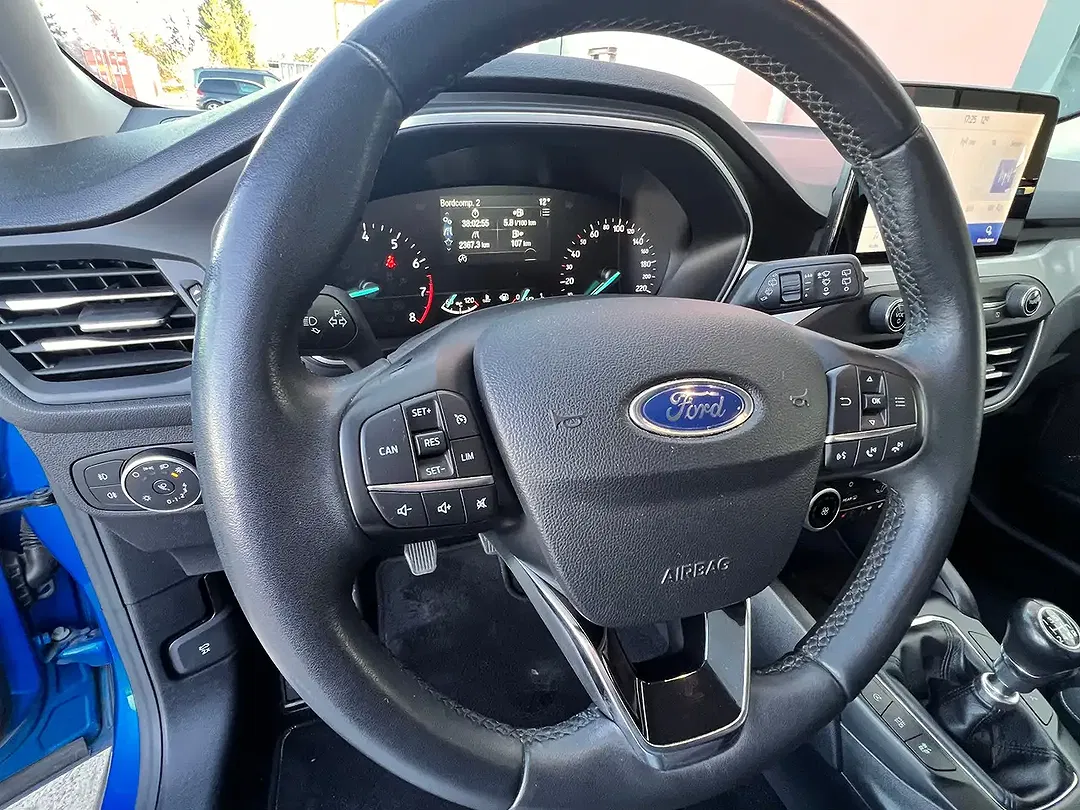 Ford Focus Cool & Connect - Thumbnail 17